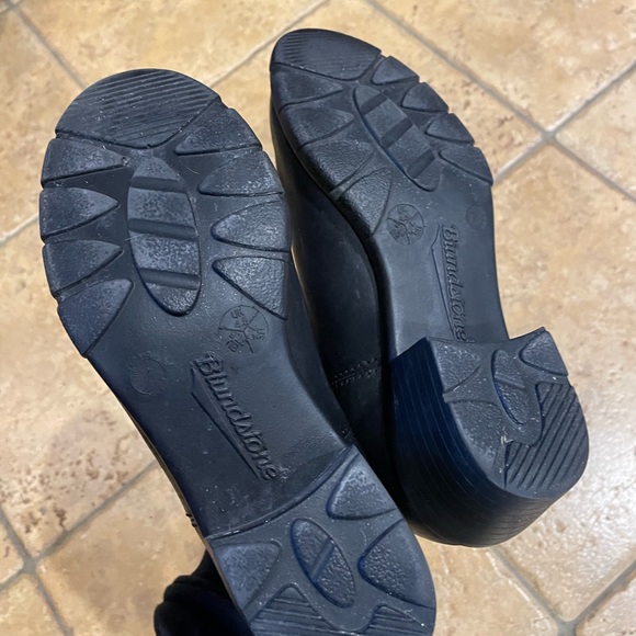 Blundstone BL1671 Heeled Chelsea Boot - Picture 6 of 6